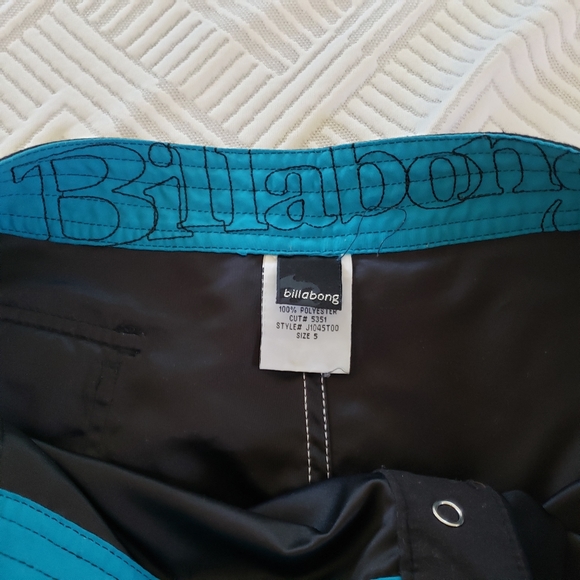 SUMMER SALE Billabong junior sz 5 short board shorts - Picture 4 of 6